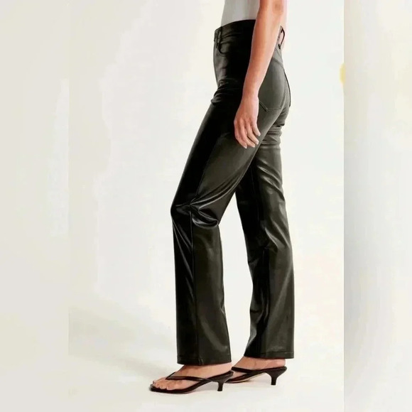 NWT Abercrombie & Fitch vegan leather 90’s straight ultra high rise pants 35 /20 - Picture 2 of 8